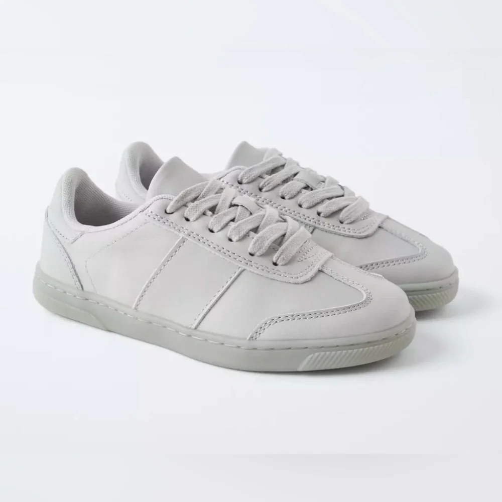 ZARA Kids Gray Faux Leather Lace Up Sneakers Size 12